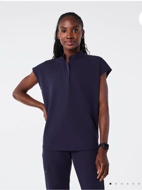 FIGS Rafaela Oversized Scrub Top